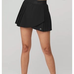 Alo Yoga tennis skirt
